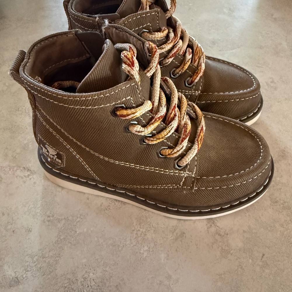 Toddler Twister Boots